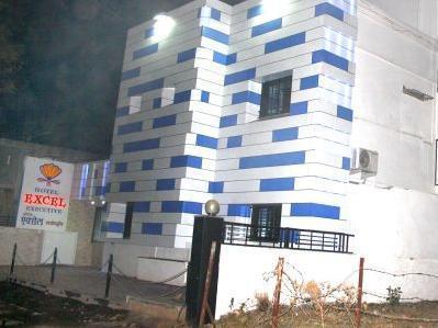 Hotel Excel Executive Amrāvati Exterior photo
